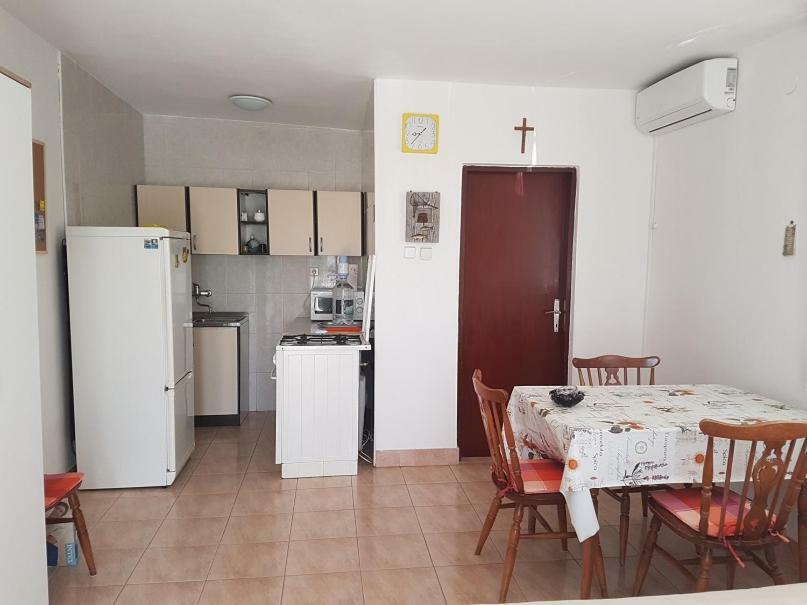 Apartman Irena - Bobovik Вир Екстериор снимка